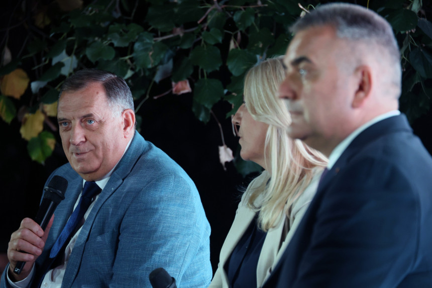 Dodik tvrdi: Banjaluka ne može bez SNSD-a