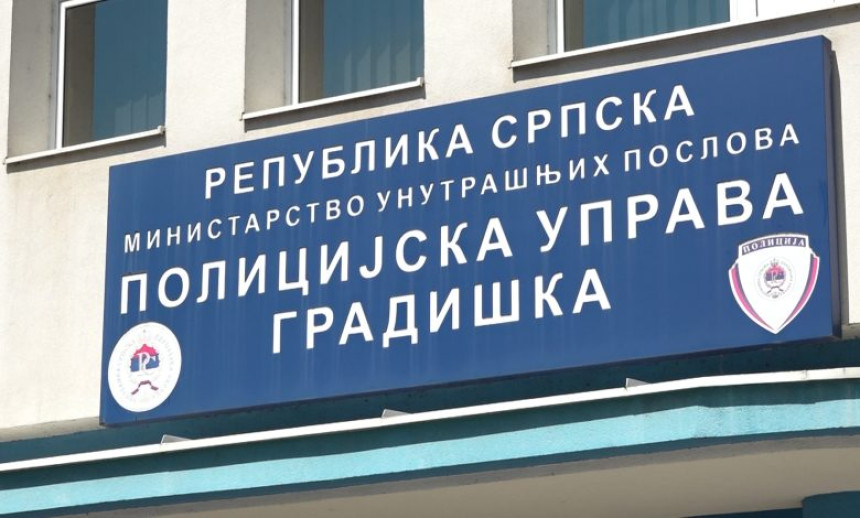 Oduzete veće količine oružja, uhapšeno više lica