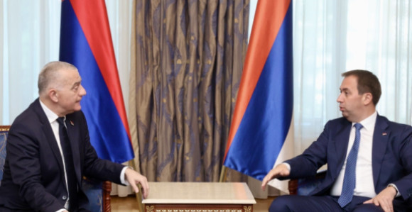 Selak i Vujić o unapređenju saradnje dva ministarstva