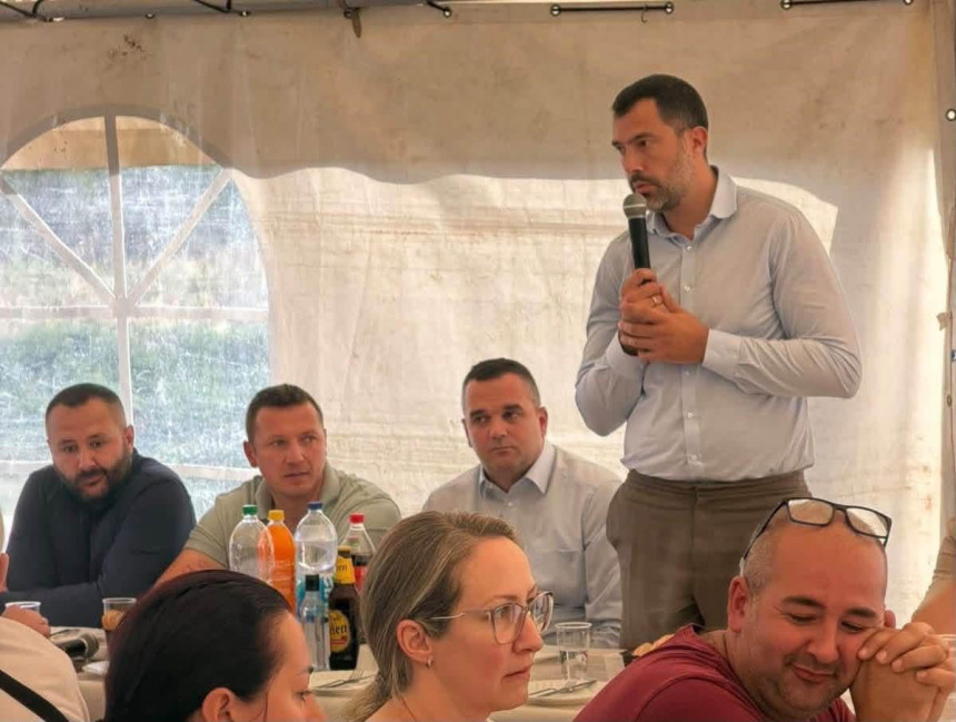 Zbog odlaska na tribinu kod Igora, Goran Kuzmanović nije više član Pokreta sigurna Srpska Draška Stanivukovića
