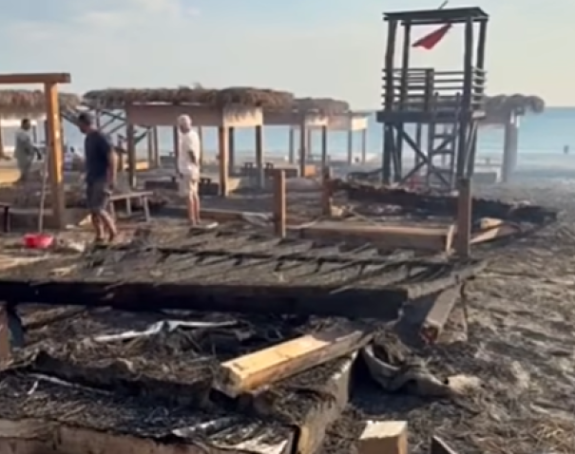 Veliki požar u Crnoj Gori: Vatra gutala sve pred sobom (VIDEO)