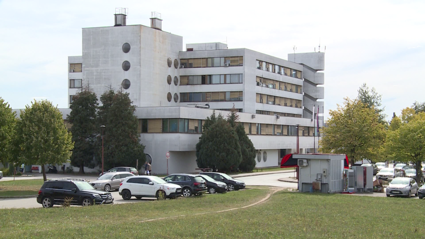 Prijedorska bolnica - spomenik predizbornih obećanja vlasti