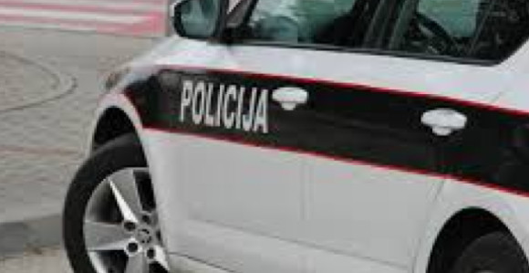 Policajac teško povrijeđen dok se vraćao s posla