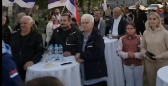 У Трну одржан протестни скуп: Грађани тражи боље услове за живот и одговоре власти у Лакташима
