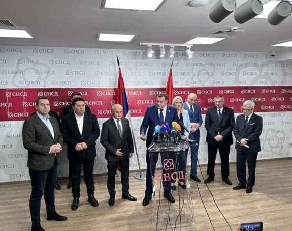Dodik: Nisam kum mafije, u Srpskoj bi vladala mafija da nije mene!