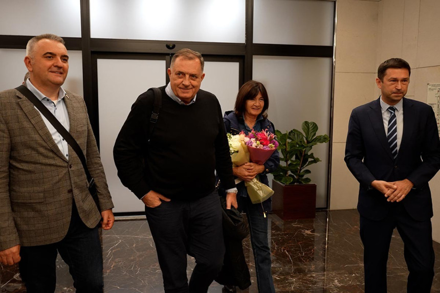 Додик довео и Саву Минића у Москву