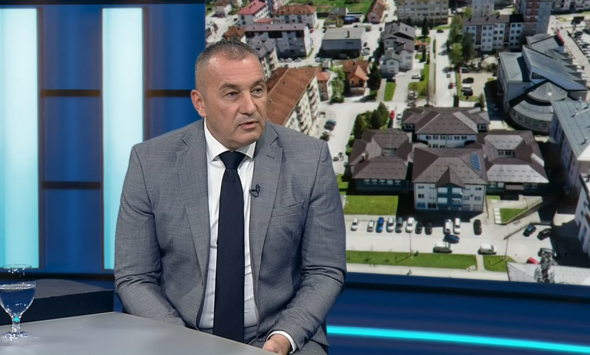 Dijele stoku i novac, građane plaše da se zna za koga glasaju