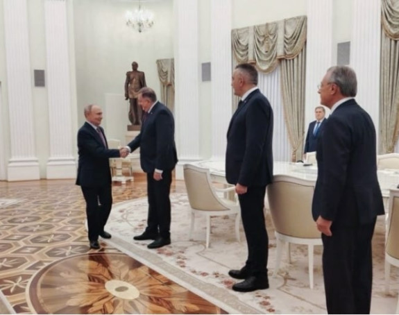Dodik u Moskvi: Savo nije mogao progovoriti riječ sa Putinom?!