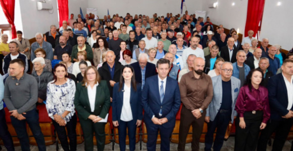 Republiku Srpsku možemo da dignemo iz pepela