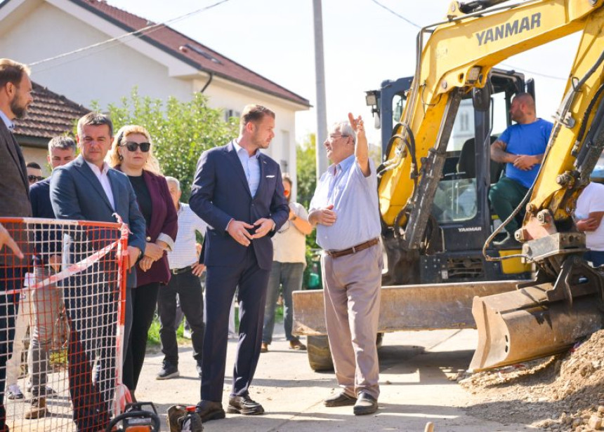 Gradonačelnik obišao radove rekonstrukcije vodovodne mreže