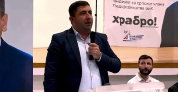 Zbog kršenja Statuta stranke Ljubiša Petrovića isključen iz SDS