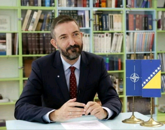 Brisel: NATO je u BiH, Srbija je vojno neutralna