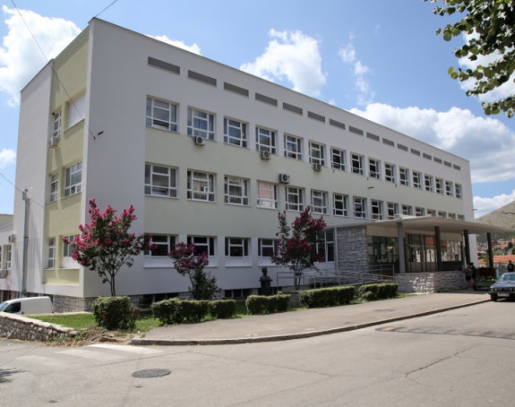 Dojava o bombi u Centru srednjih škola Trebinje