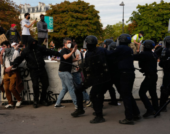 U protestima u Francuskoj uhapšeno najmanje 488 ljudi