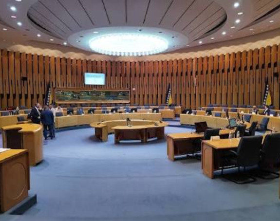 Koliko bi trebao SNSD i SDS imati delegata u Domu naroda?