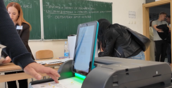  Апсурд на бирачким списковима: У Српској 25% више гласача него пунољетних становника