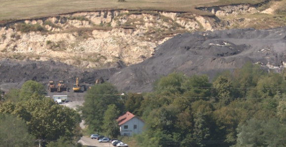 Kako su vlasti i tajkuni žrtvovali jedno selo radi uglja