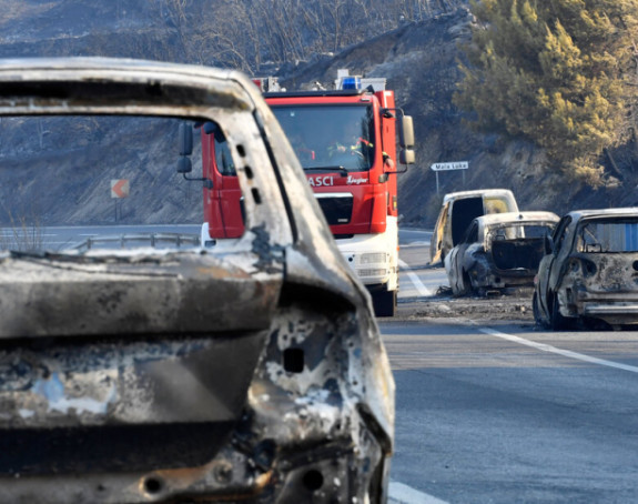 HR: Preminula peta žrtva požara na omiškom području