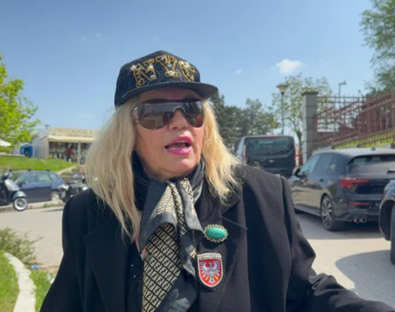Rasprodaću sve nekretnine, ne mogu da plaćam račune!