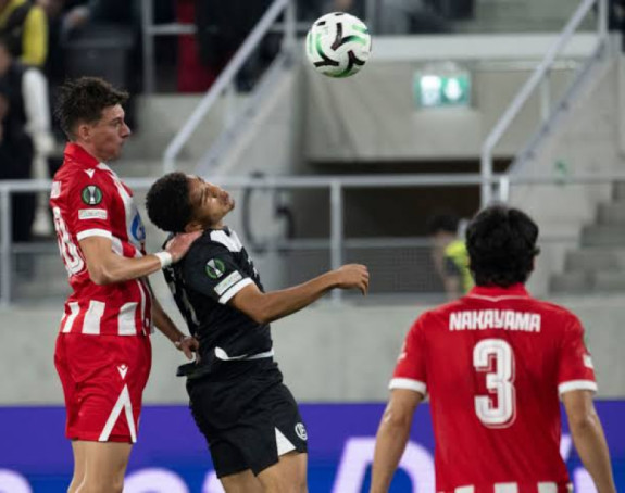 Fudbaleri Zvezde poraženi od Lugana poslije preokreta