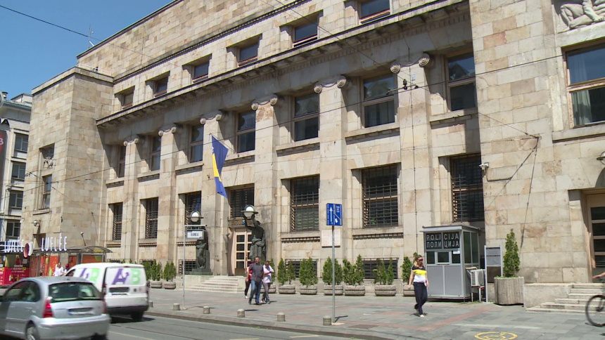 Šta se krije iza Dodikovih i Čovićevih najava o CB BiH?!