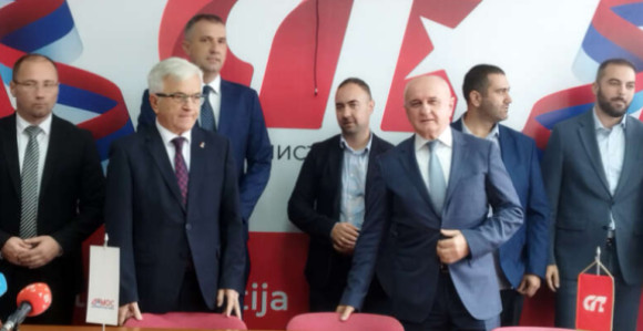 Трка за посланичке клупе, један глас мијења све