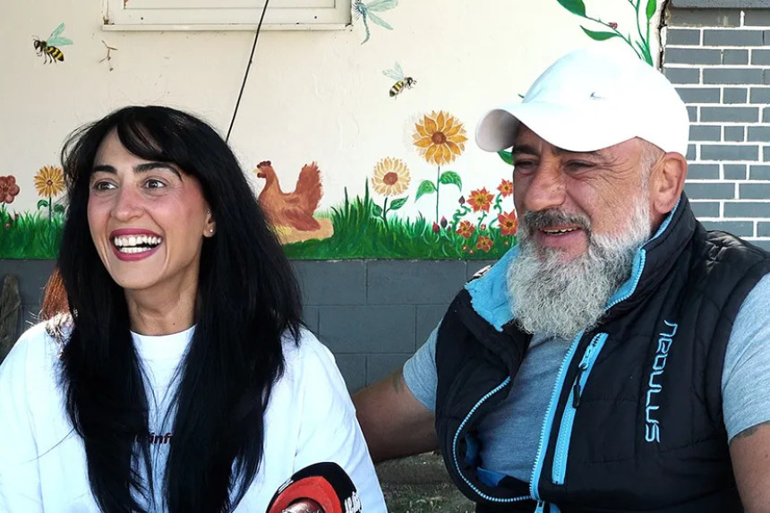 Čudesna ljubavna priča: Kako je Iranka Nasim postala Jelena!