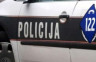 Малољетно дијете пало са пртљажника "БМВ" и погинуло
