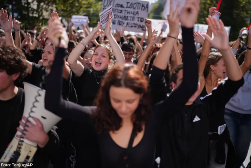 Masovni protesti u Grčkoj, uhapšene desetine ljudi