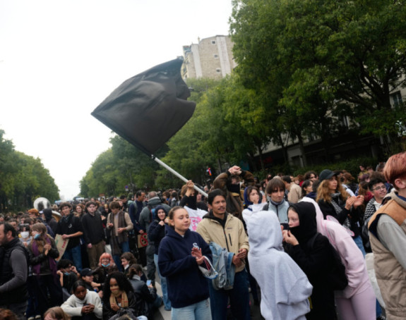 Francuska: Sutra se očekuje do 500.000 demonstranata