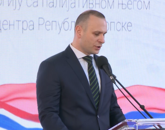 Na UKC-u otvorili zgradu, a zaboravili na ljekarski kadar!