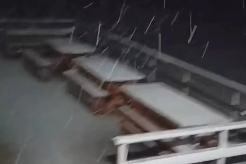 Zima stigla na Vlašić: Pada snijeg, pogledajte video
