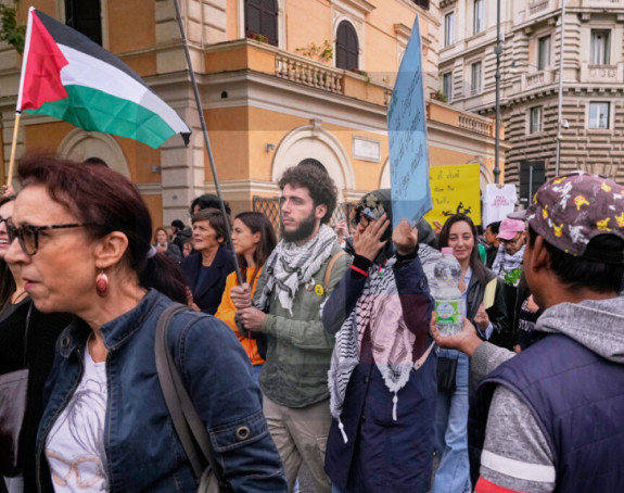 Rim: Privedeno 200 mladih koji su izazivali nemire