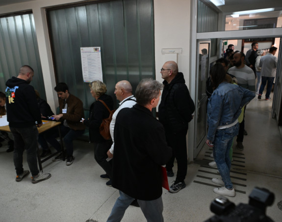 IPSOS/Cesid: Do 17.00 časova glasalo 60,9 odsto birača