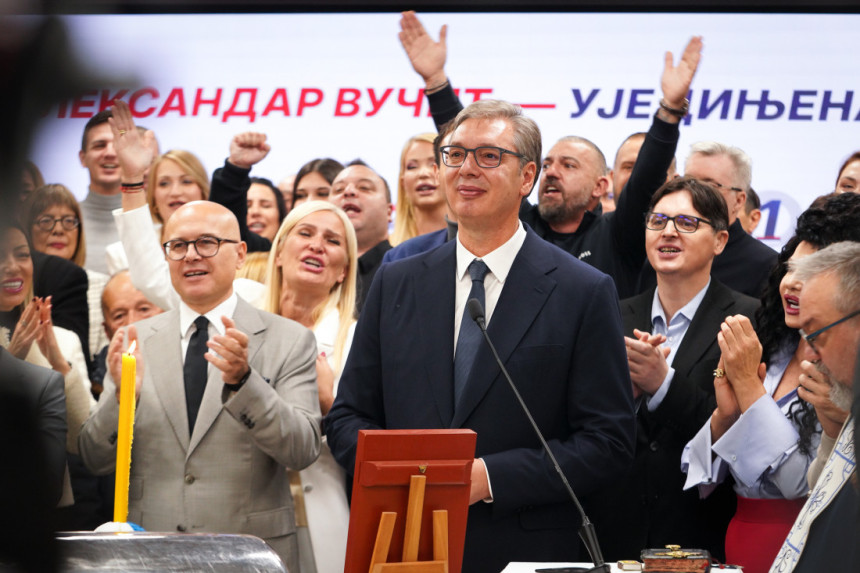 Вучић: СНС слави Свету Петку у условима "терора"