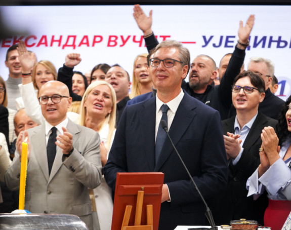Vučić: SNS slavi Svetu Petku u uslovima "terora"