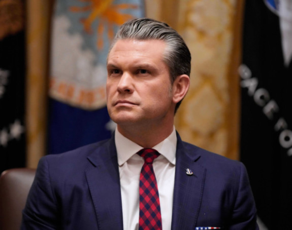 Hegset smijenio vhovnog vojnog stratega Pentagona