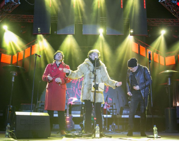 Skandal u Budvi: Pjevači se potukli