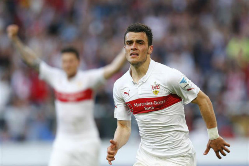 Шта то повезује Филипа Костића и Новака Ђоковића?!