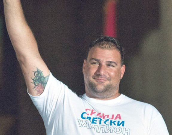 Intervju - Dejan Savić: Direktor preduzeća za medalje!