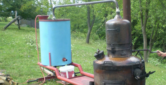 Ukraden kazan za pečenje rakije 