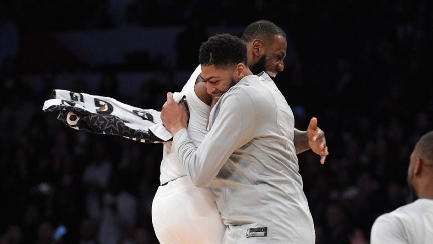 Barkli poručio NBA ligi: Dejvis NE SMIJE u Lejkerse!