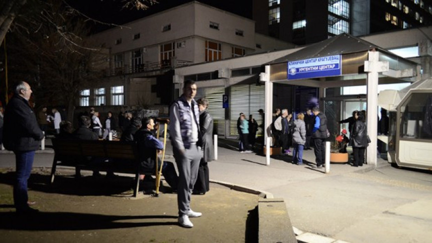 Nikolić posjetio povrijeđene u bolnici