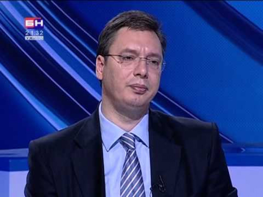 Vučić zabrinut stanjem u BiH