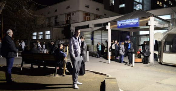 Nikolić posjetio povrijeđene u bolnici