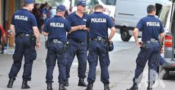 Zbog korupcije uhapšeni i policajci