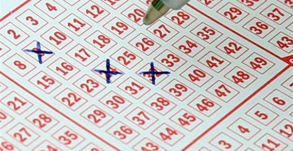 Čistio automobil i pronašao loto-listić vrijedan milion dolara