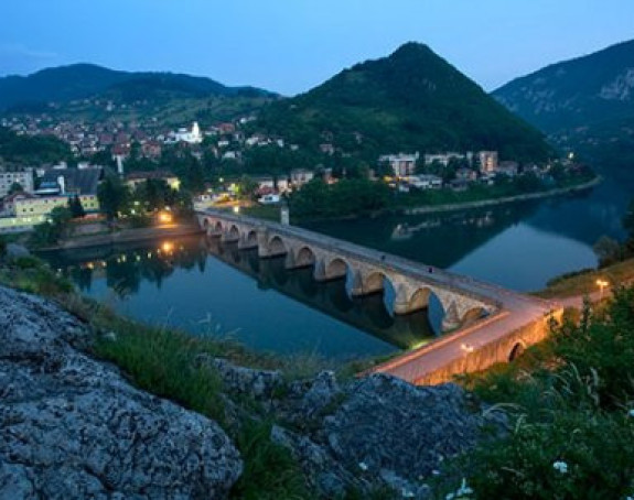 Predata peticija za referendum