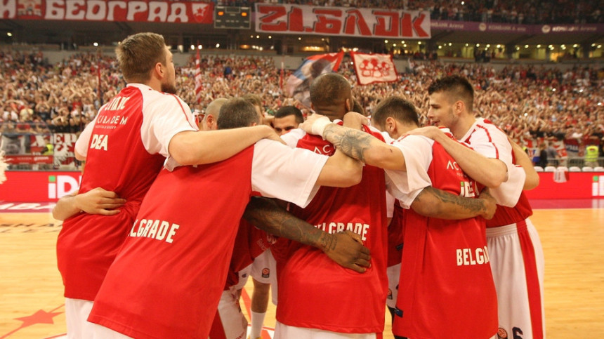 Igrači Zvezde sastančili 45 minuta poslije poraza!