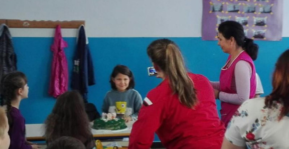 Majka ostavila petoro djece 